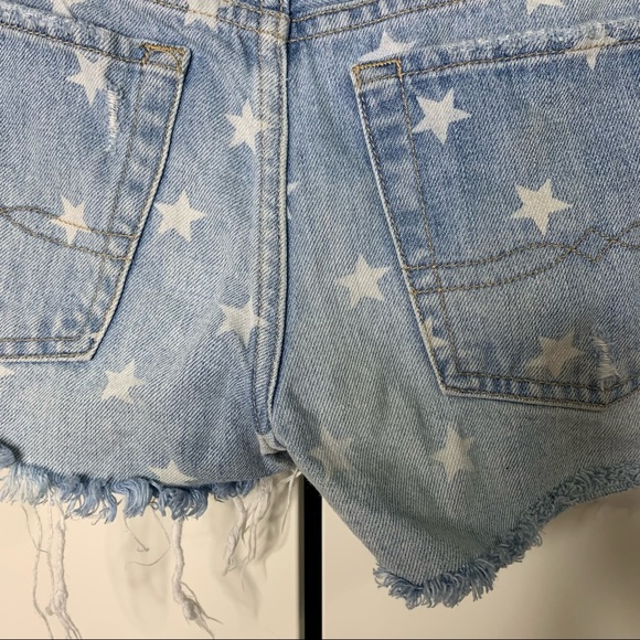 Lucky Brand The Cut Off Star Denim Shorts - Picture 10 of 14